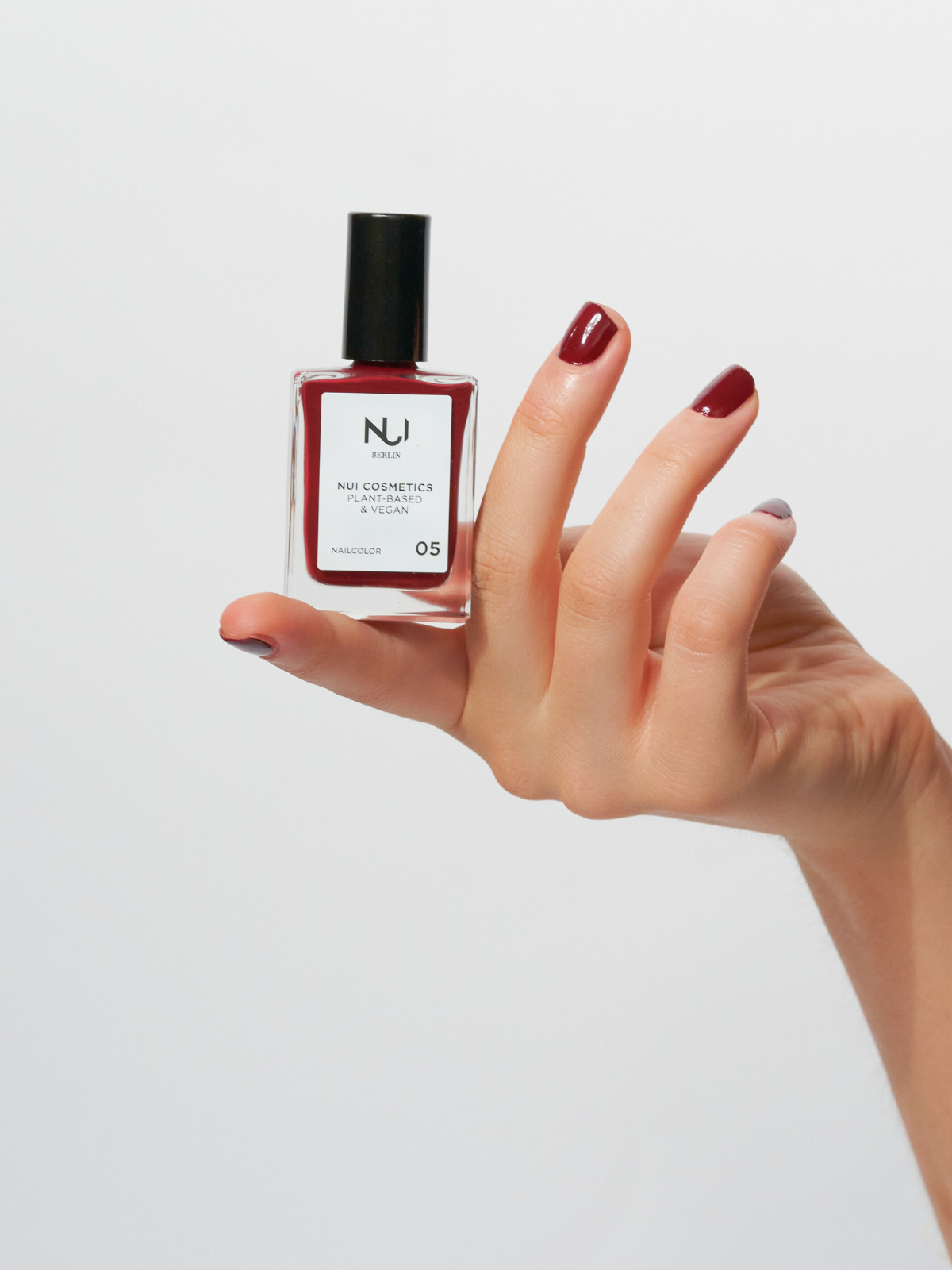 Plant-based & Vegan Nailcolor - 05 DARK RED