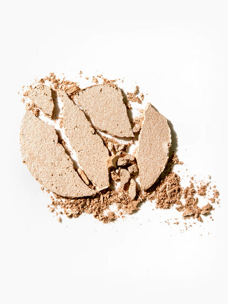 NUI Natural Illuminating Pressed Powder KARA